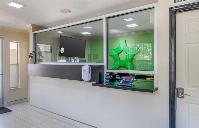 Photo - Furnished Studio-Arlington