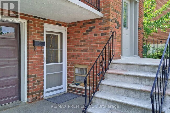 Photo - 3646 Molly Ave