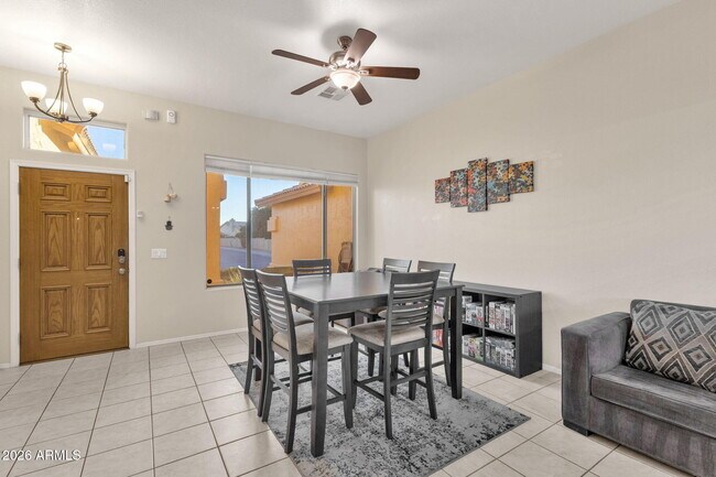 Photo - 410 W Helena Dr