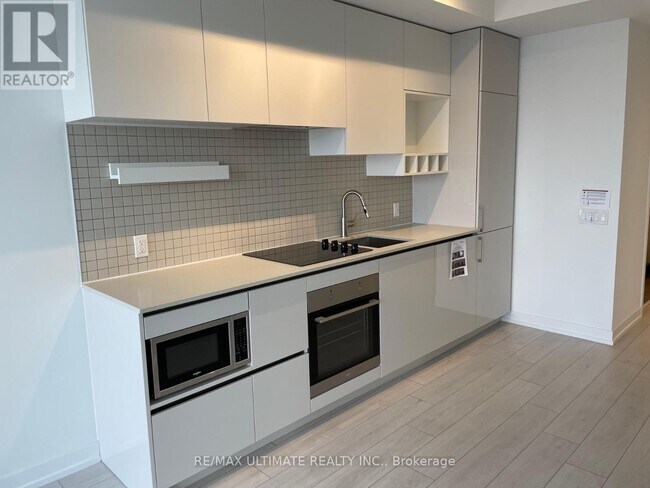 Photo - 898 Portage Pkwy Unit 1701