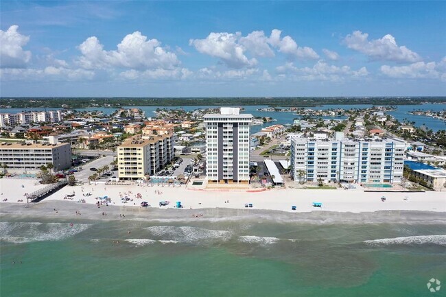 Building Photo - 17408 Gulf Blvd Unit 301 Rental
