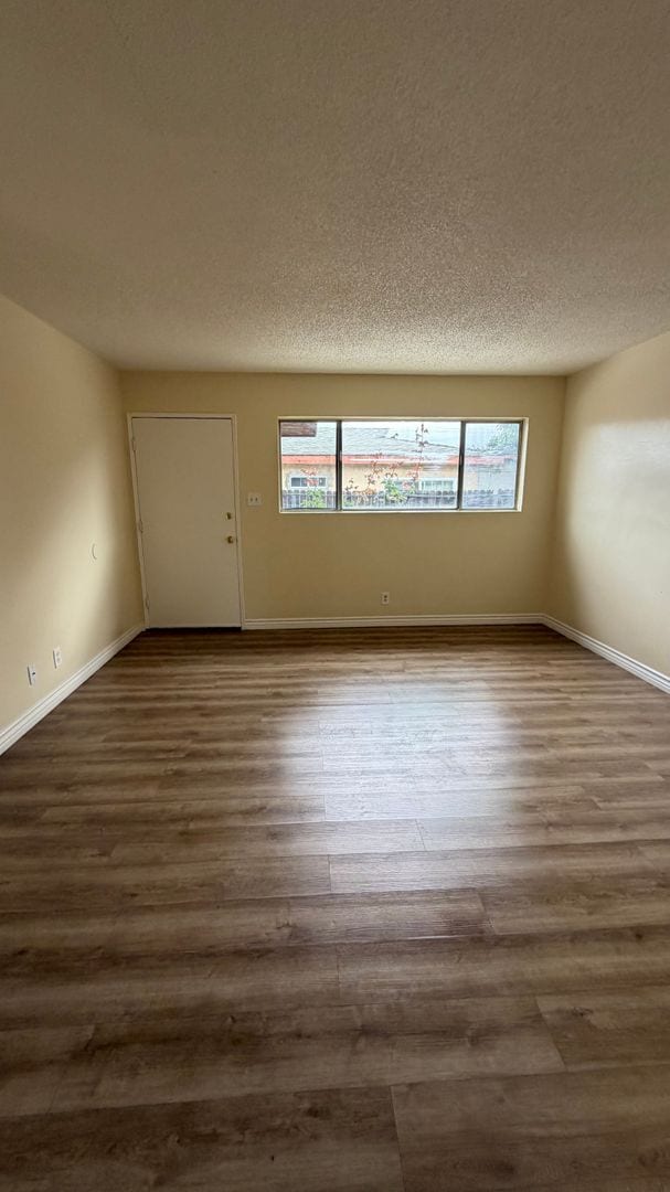 Photo - 159th Unidad 4624.5