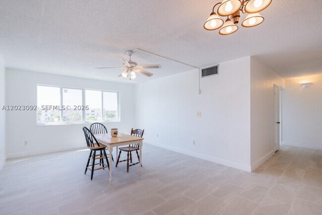 Photo - 14840 Naranja Lakes Blvd Unit C4R