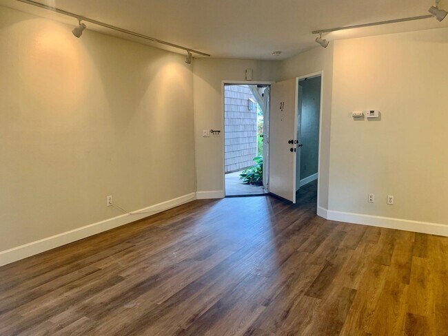 Photo - 1 Bedroom in Serene Community in Garden Grove Unit 21