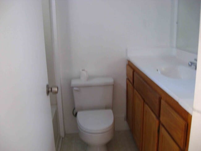 48 1/2 Dudley Ave Unit 3