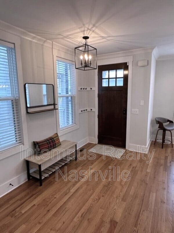 Photo - 928 Southside Pl