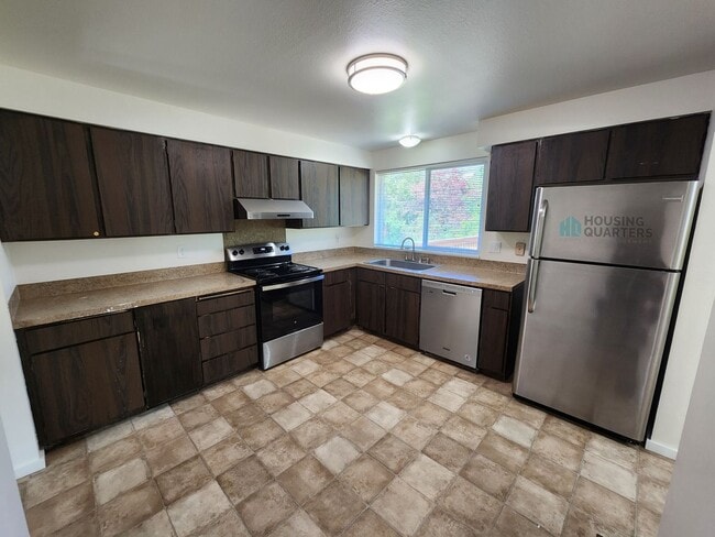 Photo - Single family home with large back yard!