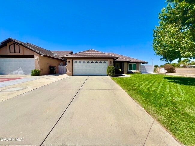 Photo - 759 E Ave J6