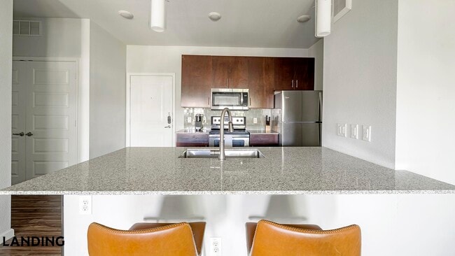 Photo - 715 W Slaughter Ln Unit 1432