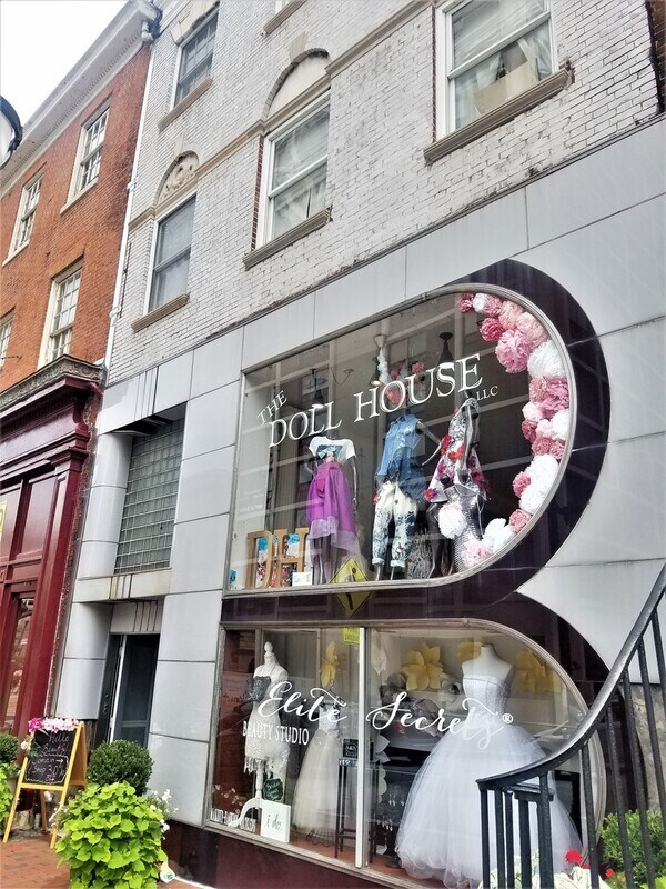 Building Photo - 525 N Charles St Unit #201