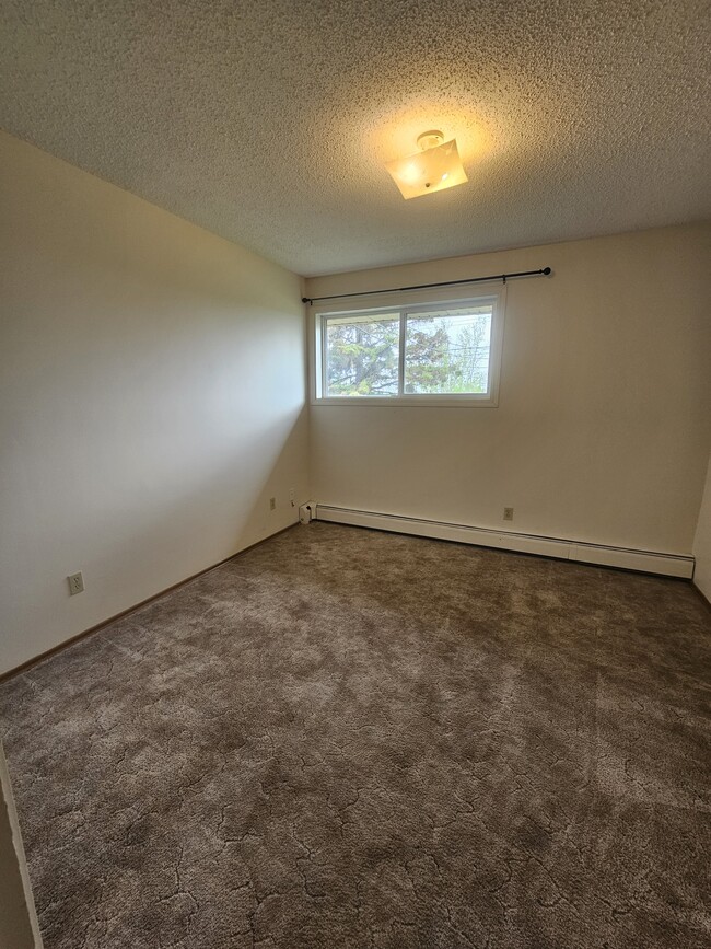 Photo - 10327-10107 107 Ave Unit 205 - O