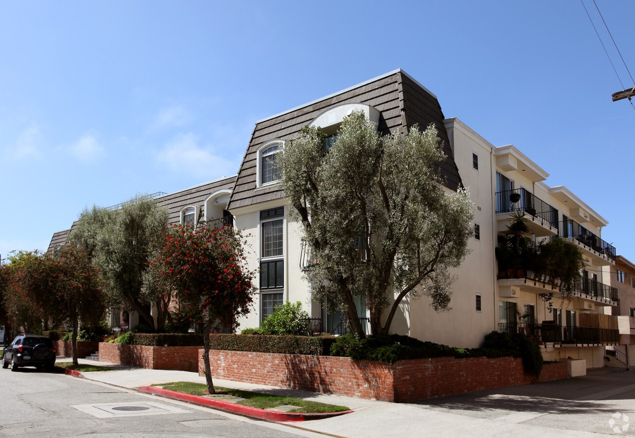 Photo - Caprice Apartments