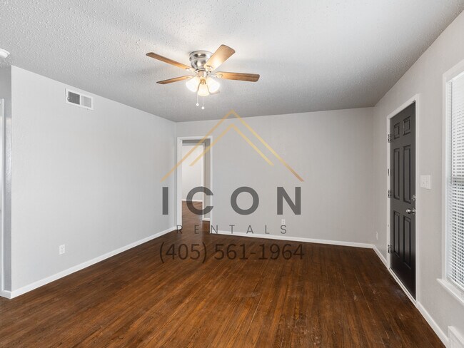 Photo - 4421 NW 31st St