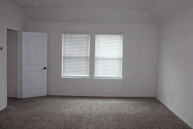 Photo - 3012 Glazner Dr