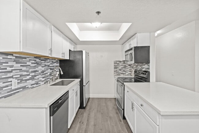 Photo - "Spacious 2-Bed, 2-Bath Condo Retreat in the Heart of Las Vegas!" Unidad 2047