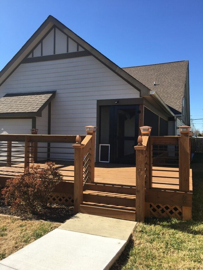 Photo - East Nashville Beauty