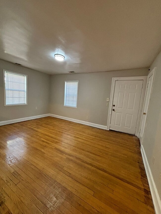 Photo - 1211 26th St