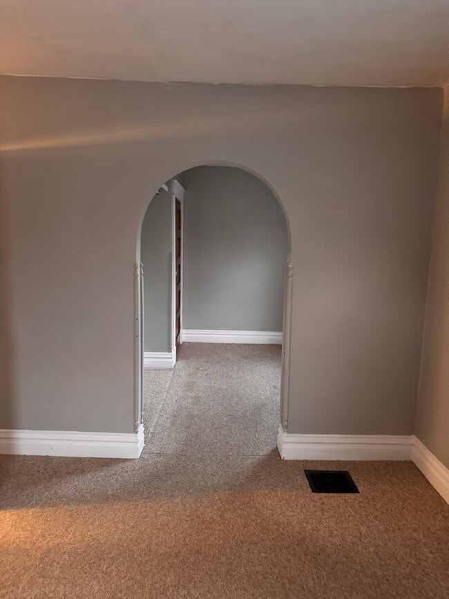 Photo - 220 Park Ave