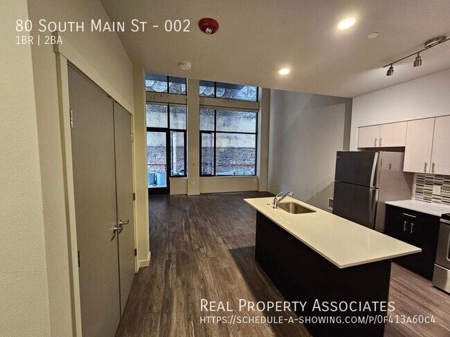 Photo - 80 South Main St Apartment Unit 002