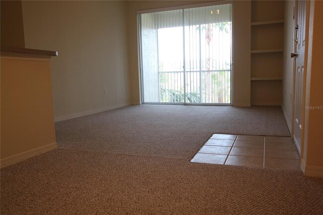 Photo - 5703 Legacy Crescent Pl Unidad 304