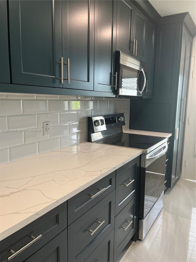 Photo - 3922 NE 166th St Unit S209