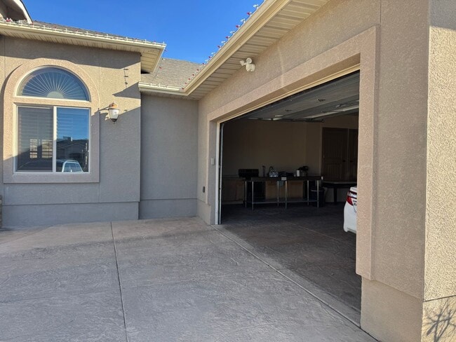 Photo - Premium home over looking the elko golf course.