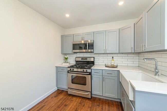 Photo - 116 Franklin St Unit 2