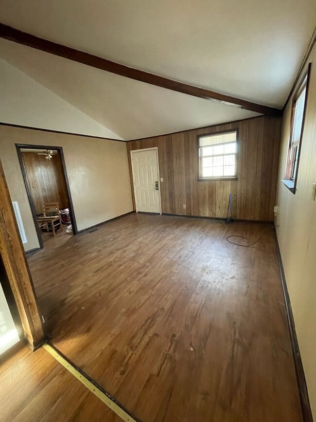 Photo - 946 31st Ave N Unit 946 31st Ave N #B
