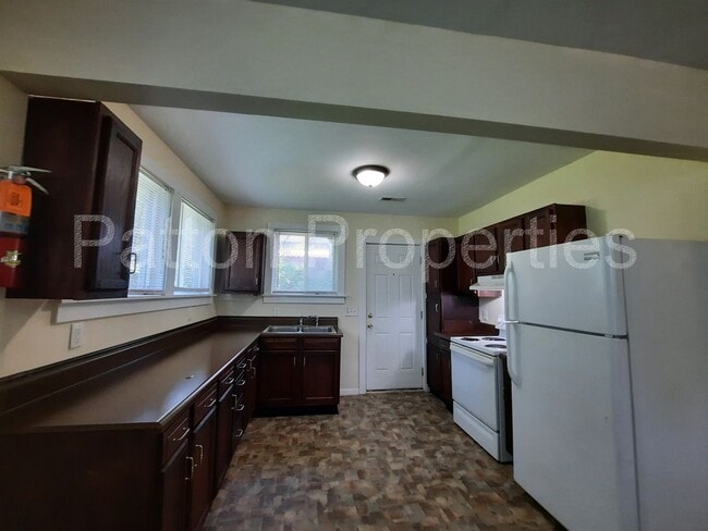 Photo - Five Points Home