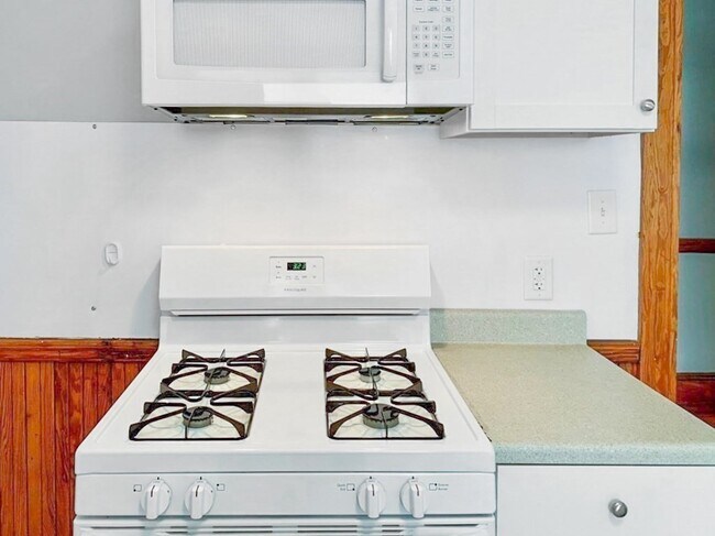 Photo - 8 Wyvern St Unit 8