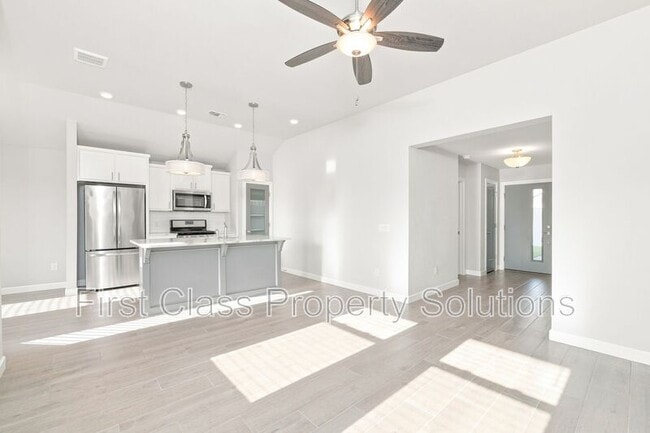 Photo - 13500 Watson Dr