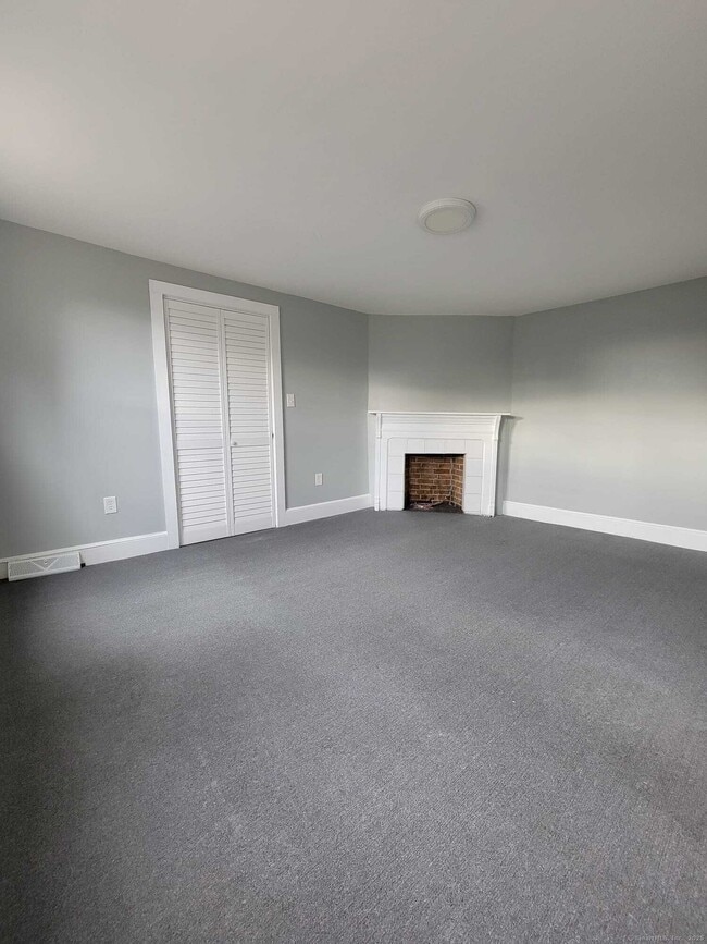 Photo - 158 Chapel St Unit 1