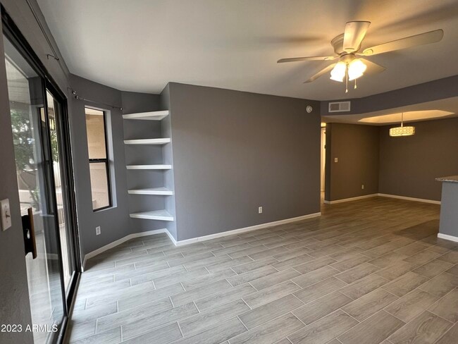 Photo - 4850 E Desert Cove Ave Apartamento Unidad 105