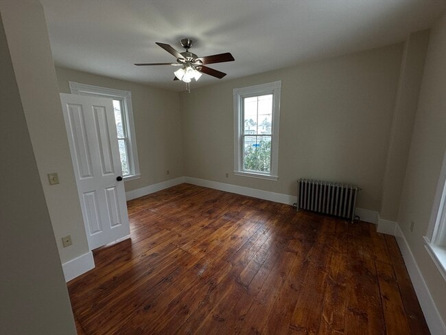 Photo - 1160 Boston Rd Unit 1