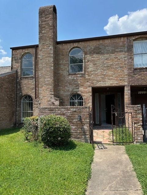 Photo - 8722 Maplecrest Dr