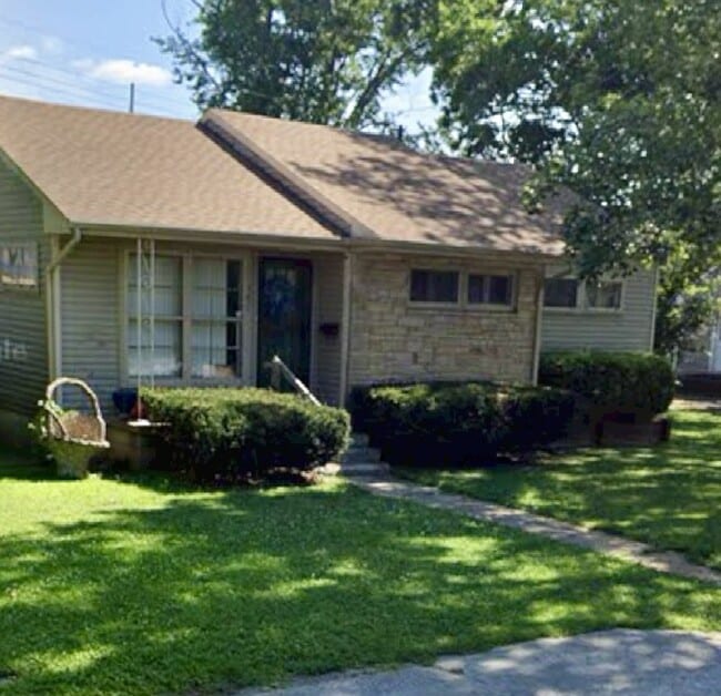 Photo - 400 Sylvan Terrace House