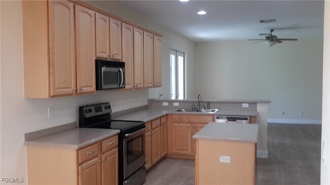 Photo - 2054 Willow Branch Dr