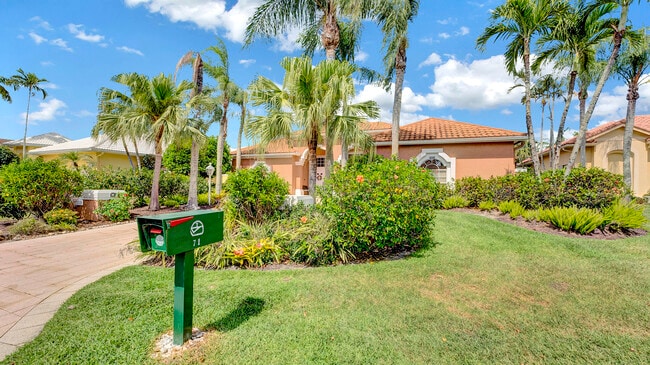 Photo - 71 Cayman Pl