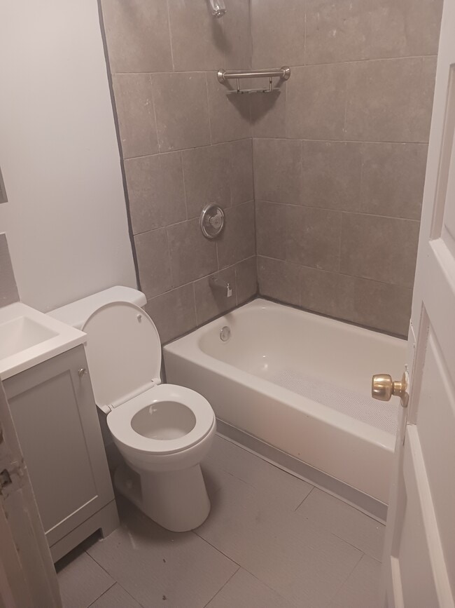 Photo - 11817 Continental Ave