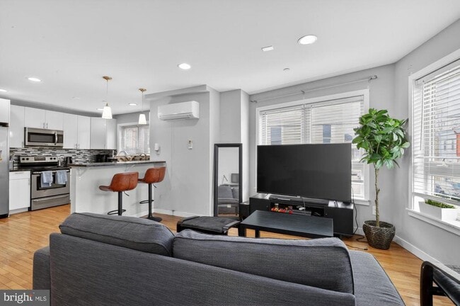 Photo - 1241 S 28th St