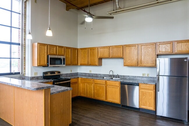 Photo - Off Broadway Apartments - Price Per Bedroom