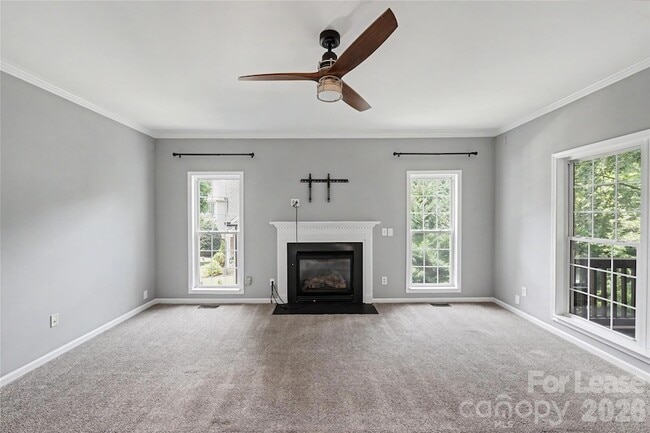 Photo - 16922 Laureate Rd