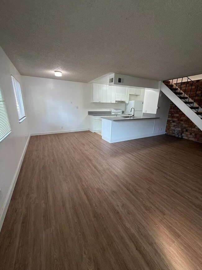 Photo - 2-Story Condo With Lots of Character! Unit 103