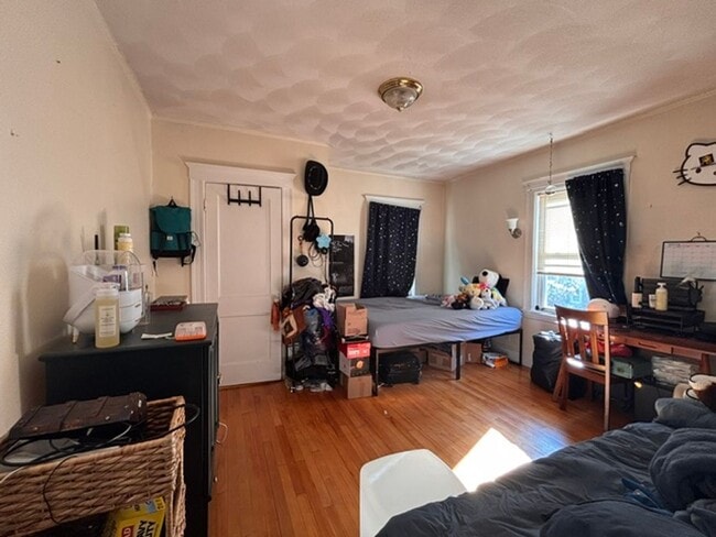 Photo - 14 Greylock Rd
