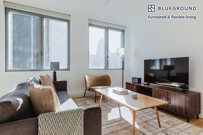 Photo - 550 W 54th St Unidad FL22-ID1600