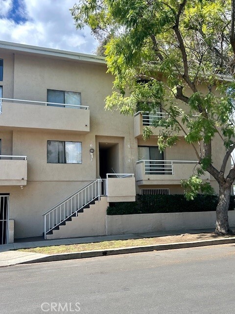 Photo - 5821 Sylmar Ave Unit 4