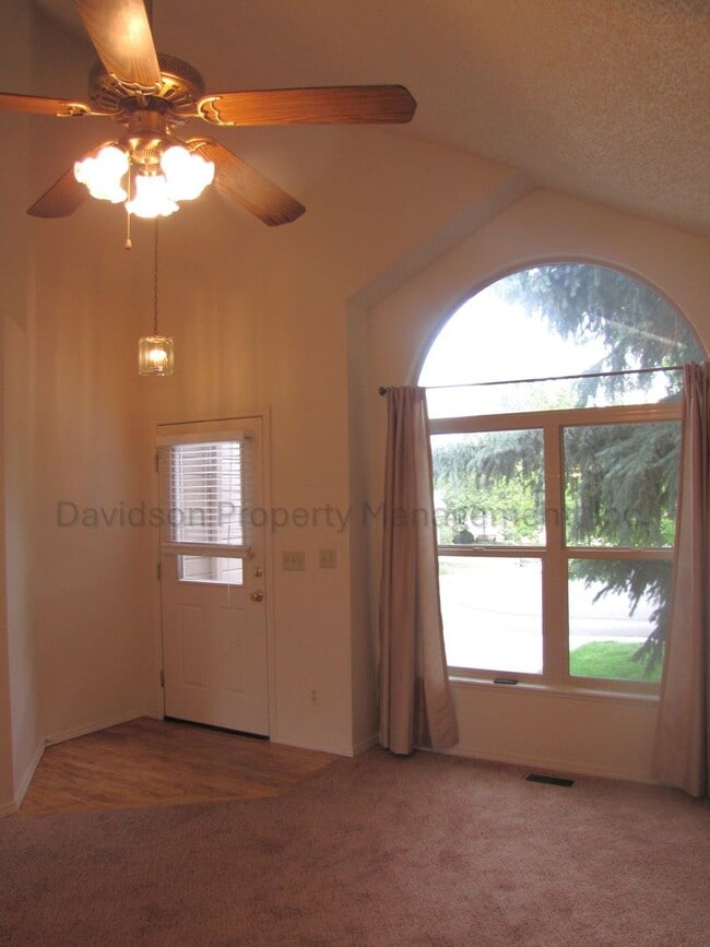 Photo - 5624 Corinth Dr