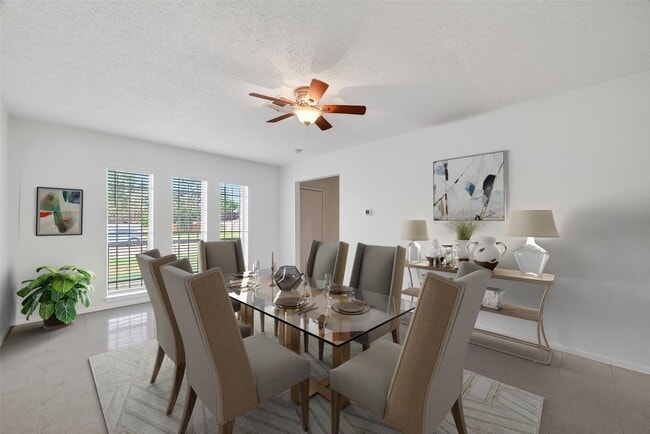 Photo - 15022 Chipman Ln.