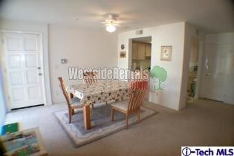 Photo - 108 W Maple St