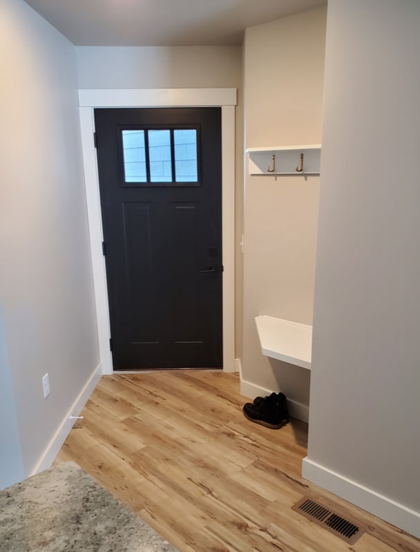 Photo - 2355 Lake Rd